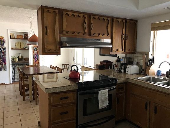 5th image of 2332 Avenida De Las Campanas