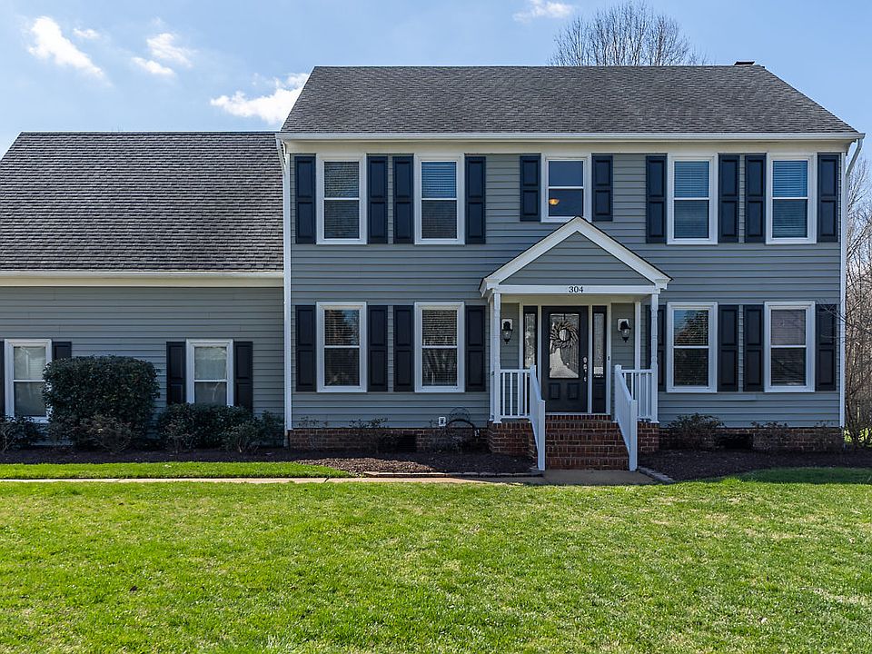 1st image of 304 Downing Dr