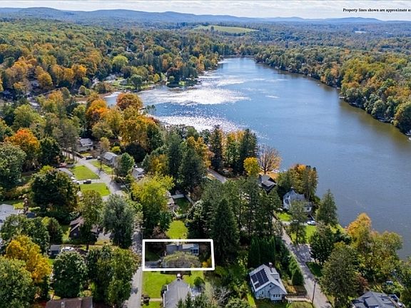 2nd image of 21 Potter Ave