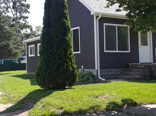 641 Allen St, Caro, MI 48723