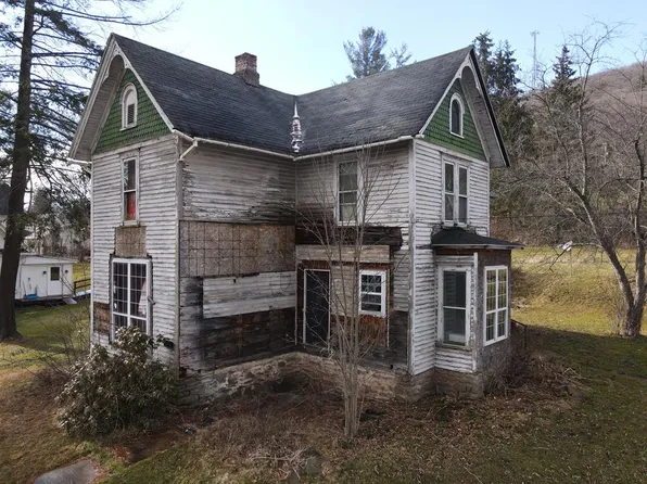 518 E Main St, Smethport, PA 16749