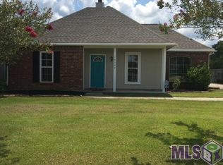 16352 Stafford Oak Dr, Prairieville, LA 70769