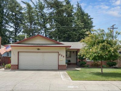 530 Saint Claire Dr, Lodi, CA, 95240