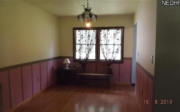 3rd image of 409 Roosevelt Dr