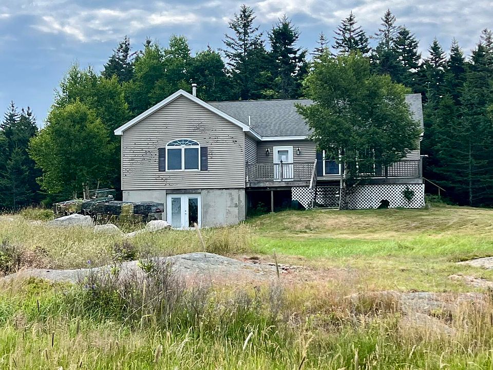 1st image of 212 Stanley Point Road