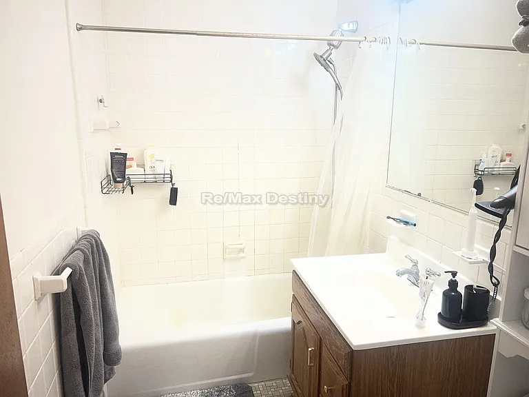 287 Harvard St #55 — Photo 9