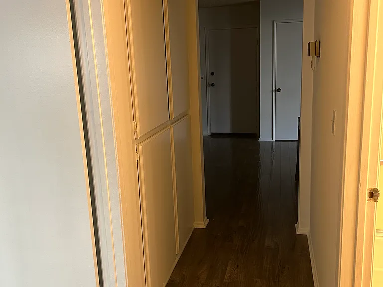12701 Moorpark St #107 — Photo 14