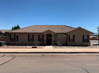 694 N 700 E, Washington, UT 84780