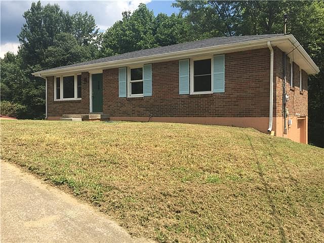 2nd image of 119 Krantz Ct
