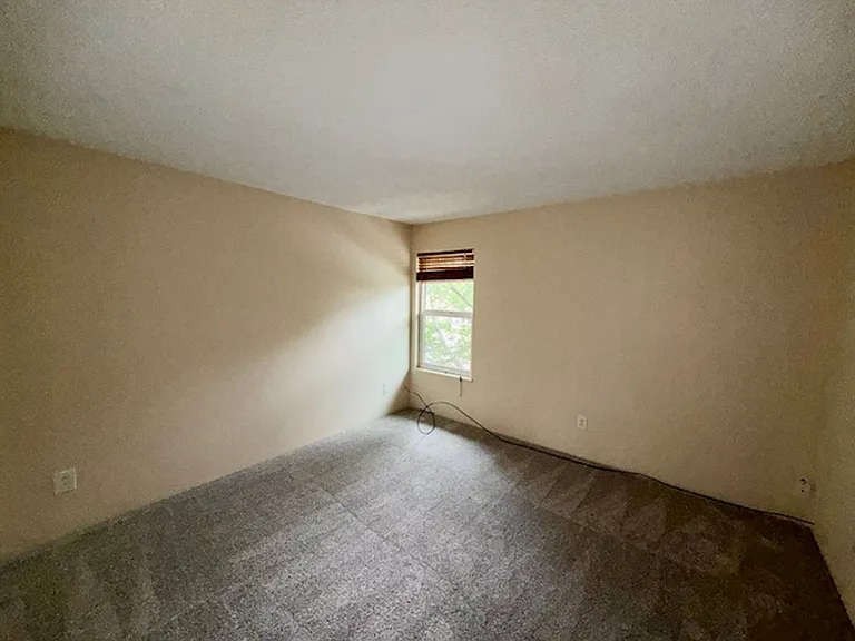 337 Wright St #302 — Photo 16