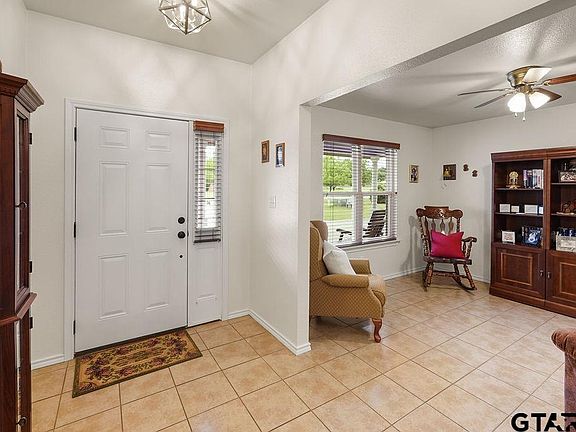 4th image of 154 County Road 2466