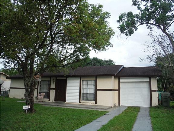 3rd image of 839 W Birchwood Cir