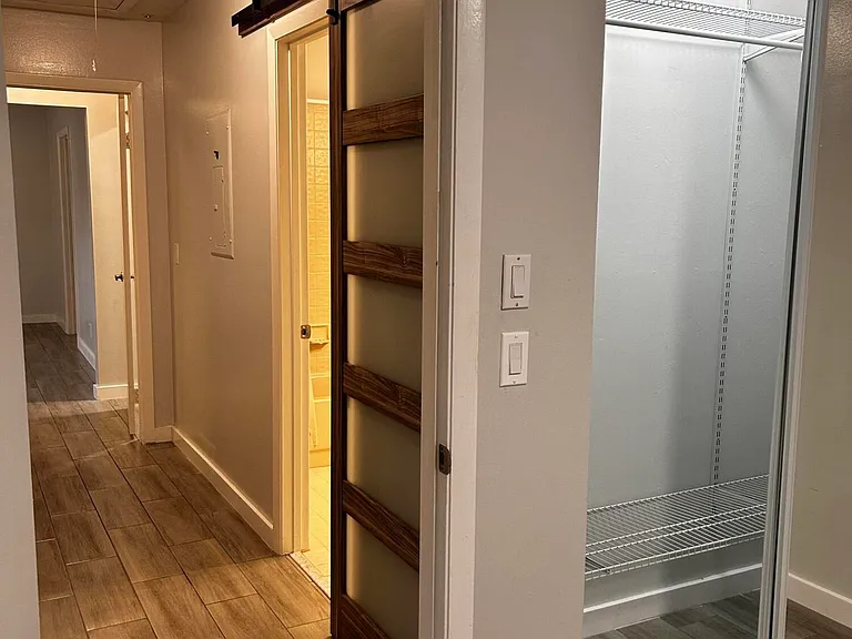 51 Meadows Dr — Photo 18