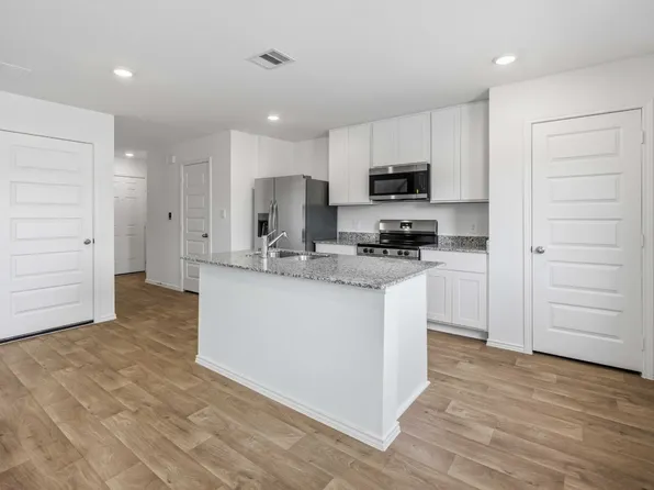 4806 Peanut Butter & Jelly Dr, Houston, TX 77048