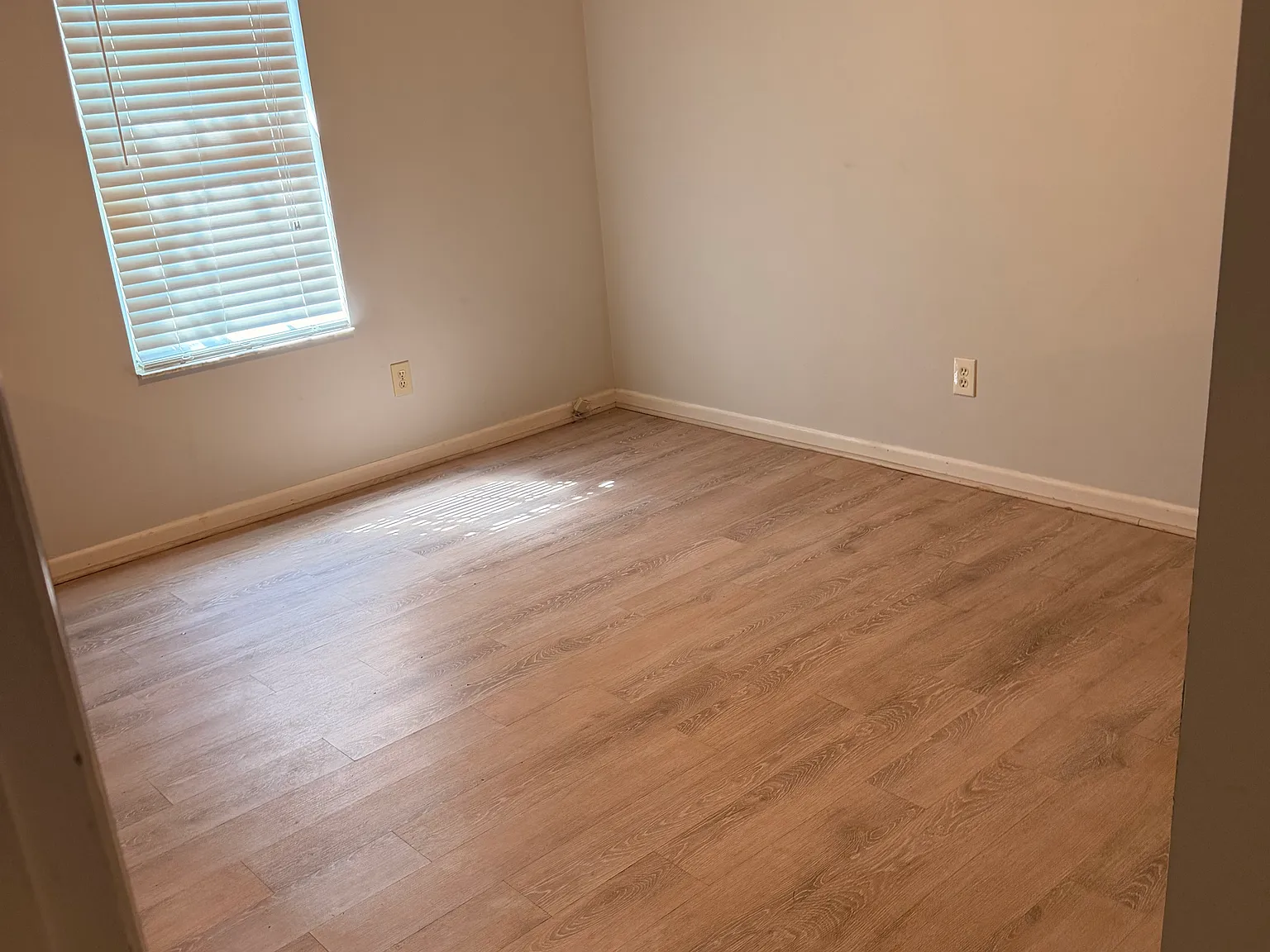 3 bed, 1311 sqft, $1,200 — Photo 1