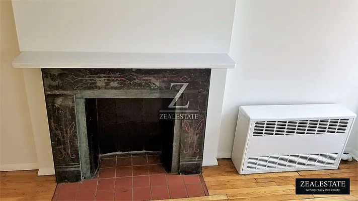 Rented by ZealEstate Group Inc | media 28