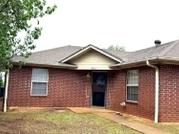 902C Andrews St, Jacksonville, TX 75766