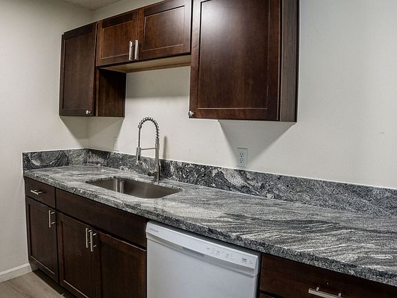 3rd image of 2911 7th Ave #68
