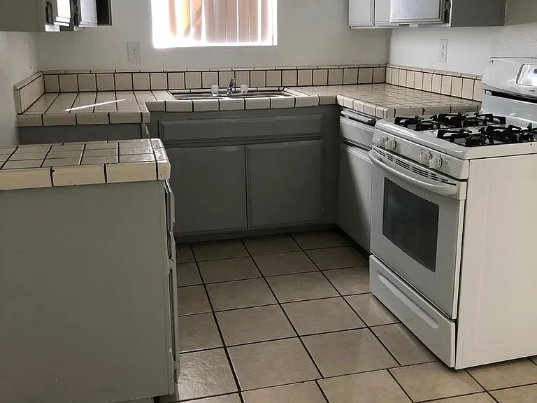 11200 Vintage Rd — Photo 11