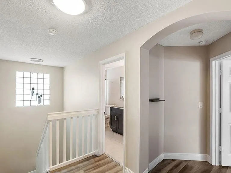 6384 Adriatic Way — Photo 9