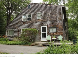 110 Mast Rd, Falmouth, ME 04105