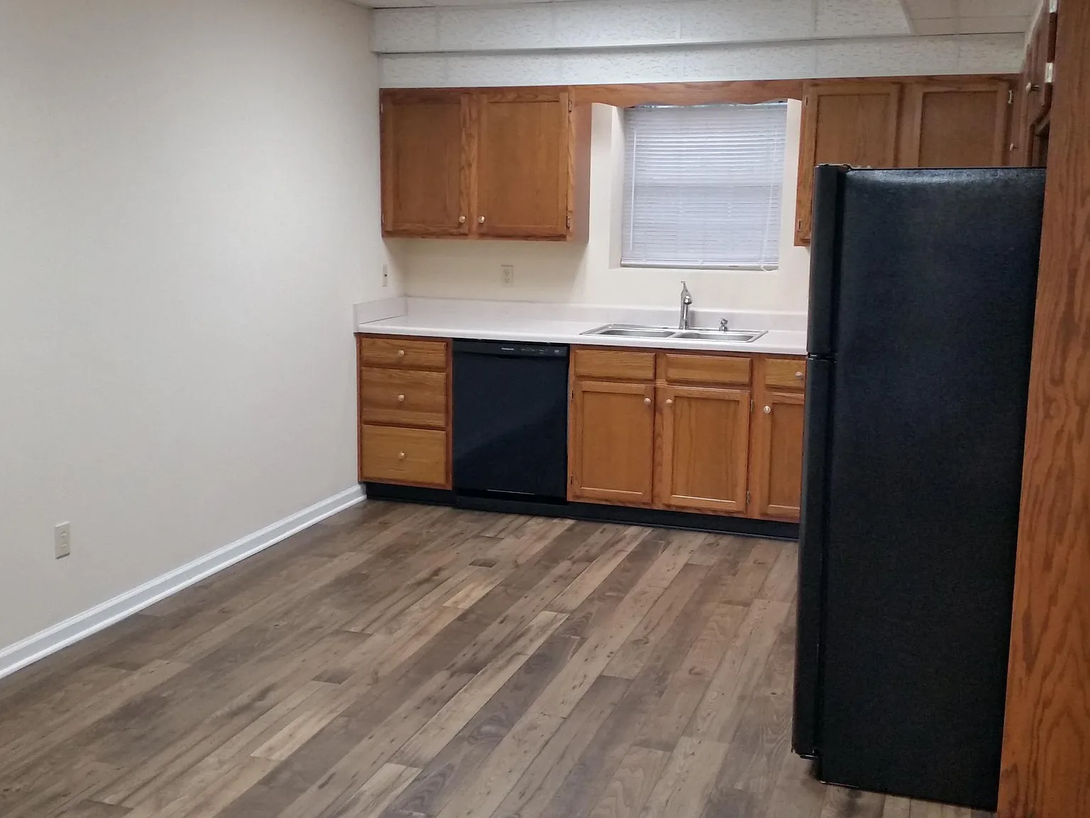 1319 Park St — Photo 4