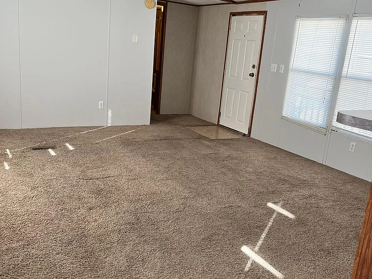 3951 S Mentor Ave #19 — Photo 4