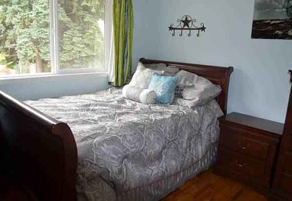 635 SW Summer Pullman Bedroom 2