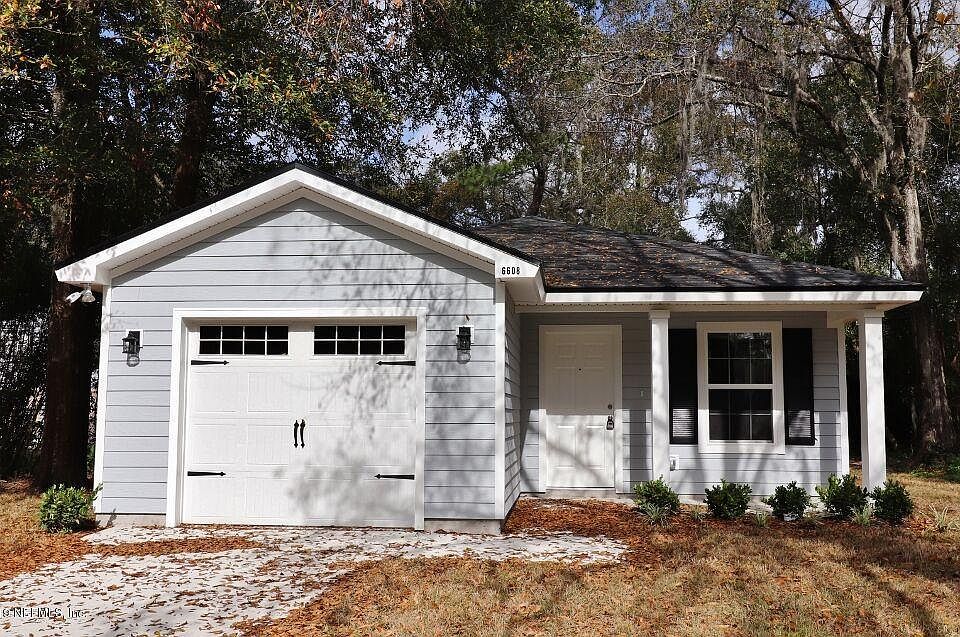 1st image of 6608 Oakwood St