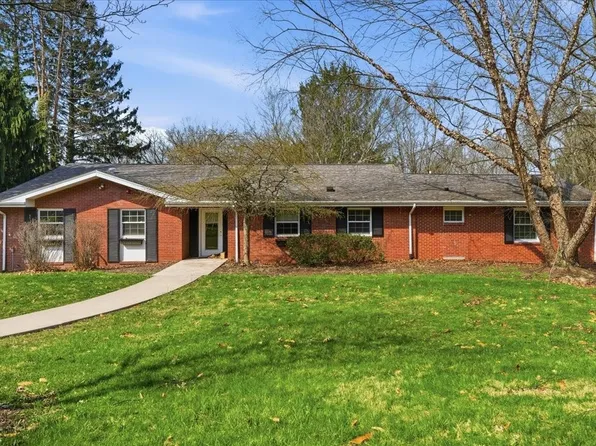 444 McElheny Rd, Glenshaw, PA 15116