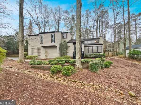 1531 Waterford Ct, Marietta, GA 30068