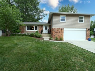 725 Huntington Ct, Algonquin, IL, 60102