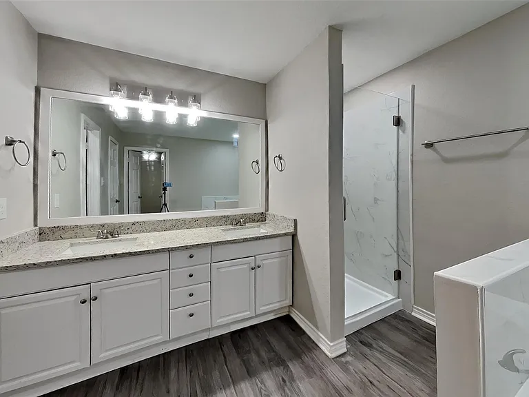 21079 Southern Colony Ct — Photo 8