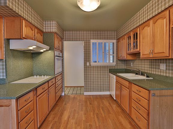 5th image of 5785 Park Manor Dr