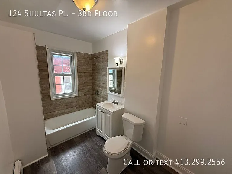 124 Shultas Pl #3 — Photo 4