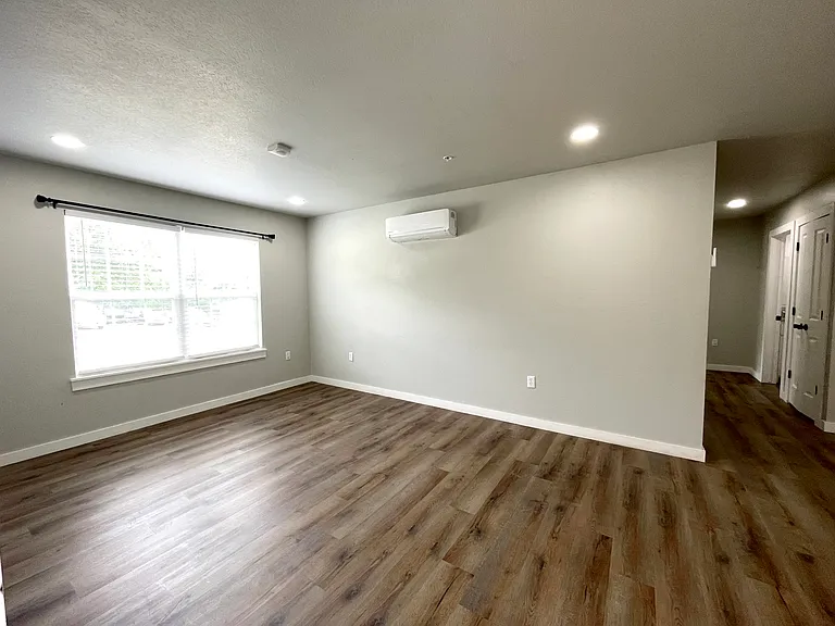 Heritage Heights Apartments — Photo 16