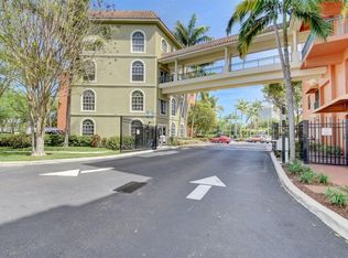 1610 Presidential Way APT 409, West Palm Beach, FL 33401