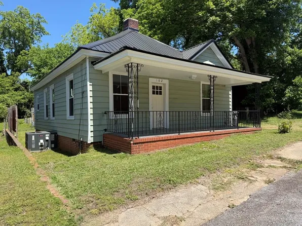 102 Bowie St, Abbeville, SC 29620