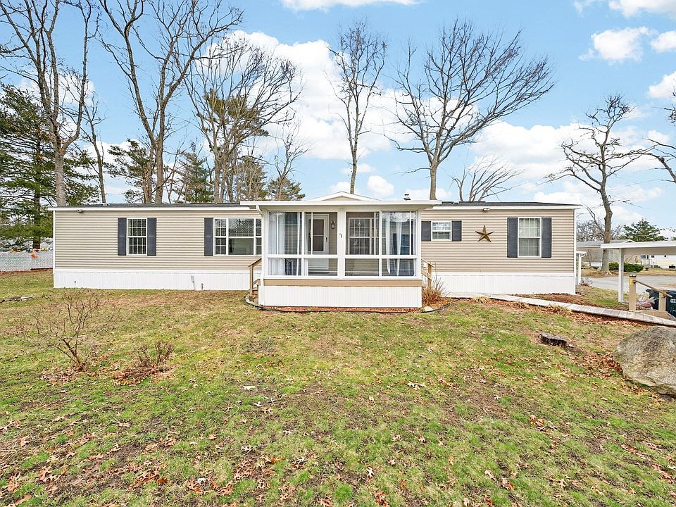 1st image of 18 Timber Ln