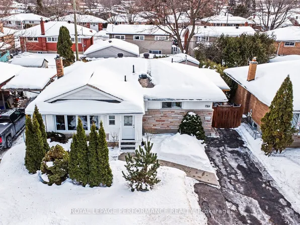 788 Dickens Ave, Ottawa, ON K1G 2X8