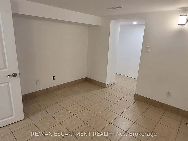 98 Limeridge Rd E #LOWER LEVEL — Photo 15