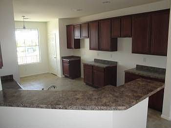 5th image of 3727 S 185th Dr