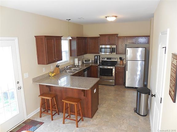 3rd image of 188 Brookshire Dr #193