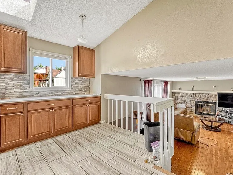 18243 E Adriatic Pl — Photo 6