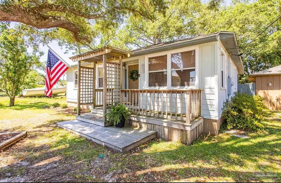 3 bed, 1518 sqft, $2,000 — Photo 3