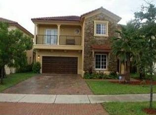 16553 SW 50th Ter, Miami, FL 33185