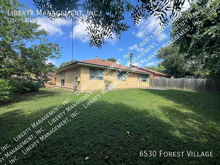 6530 Forest Vlg — Photo 31