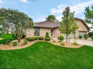 9444 Ashley Ct, Frankfort, IL 60423