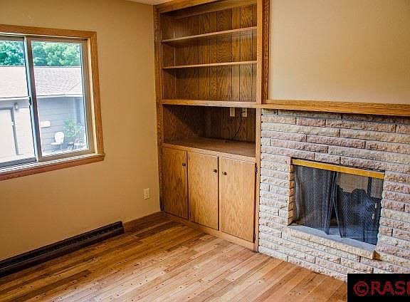 5th image of 65 Oakwood Dr