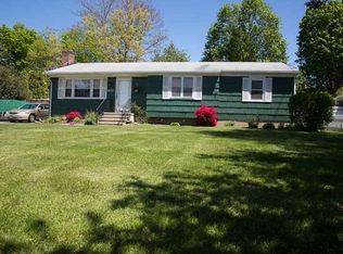 1628 Mill Plain Rd, Fairfield, CT 06824